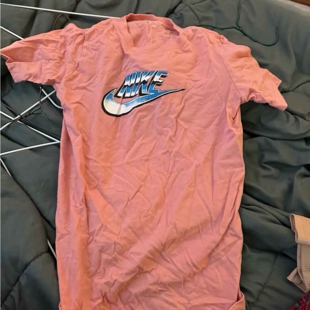 Nike top